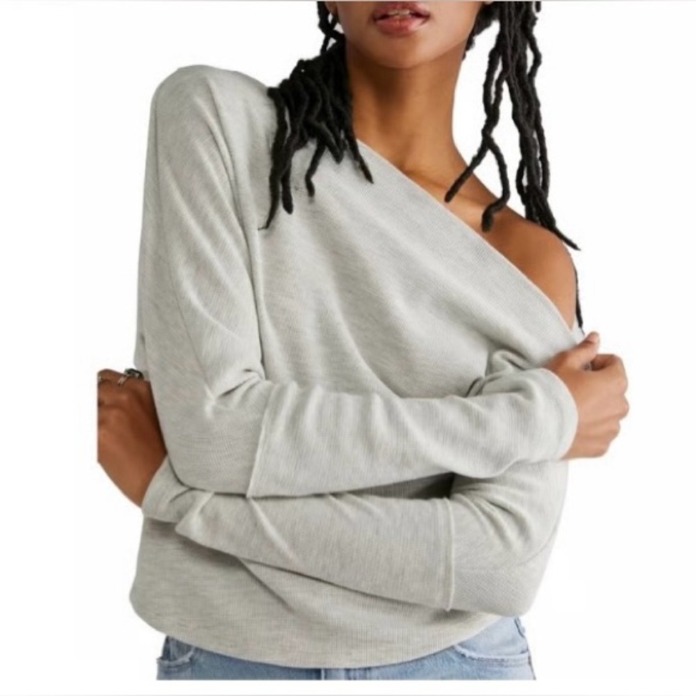 Free People long sleeve Asymmetrical Waffle knit gray Fuji Thermal top sz large
